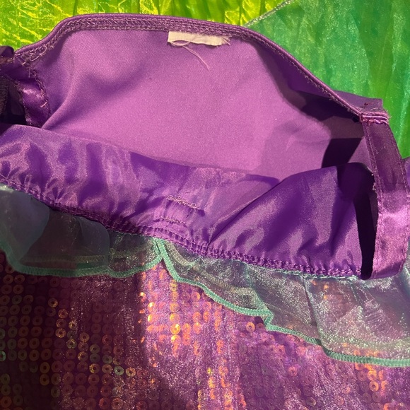 Used Little Mermaid Costume Size 6 without tags - Picture 6 of 6